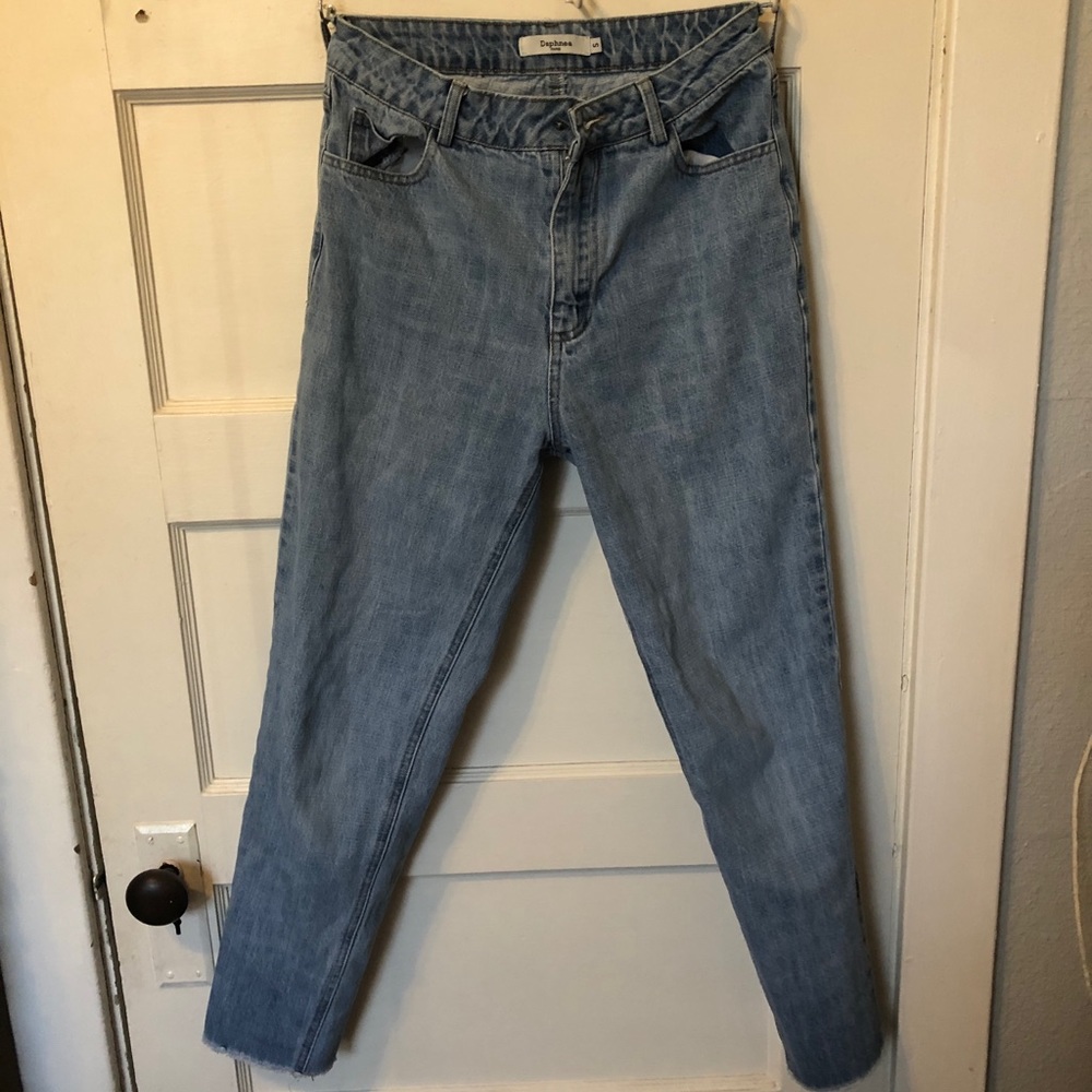 MOM JEANS